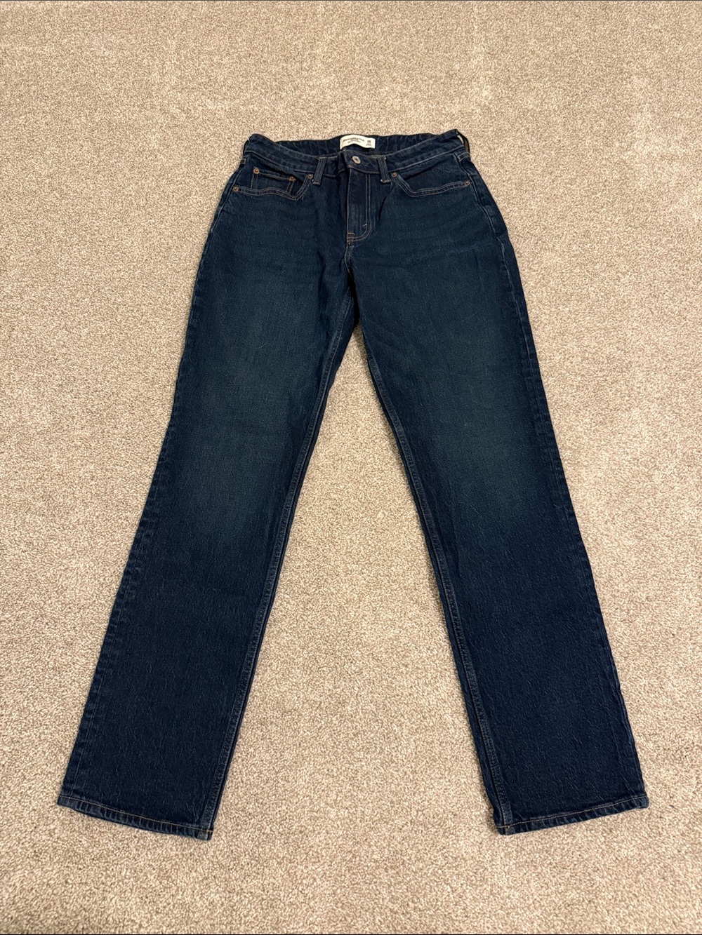 Abercrombie Mid Rise 90’s Straight - Size 28 L